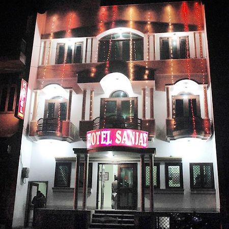 Hotel Sanjay Agra  Ngoại thất bức ảnh