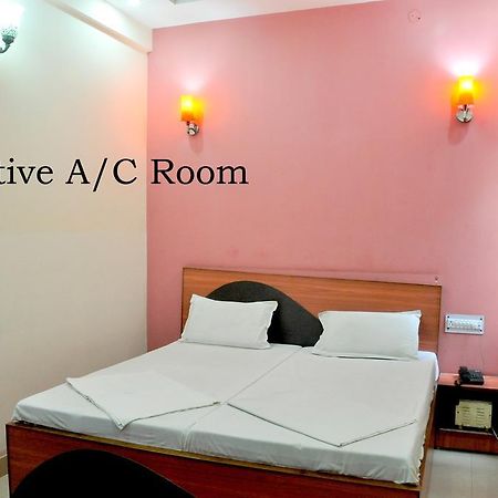 Hotel Sanjay Agra  Ngoại thất bức ảnh