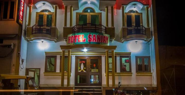 Hotel Sanjay Agra  Ngoại thất bức ảnh